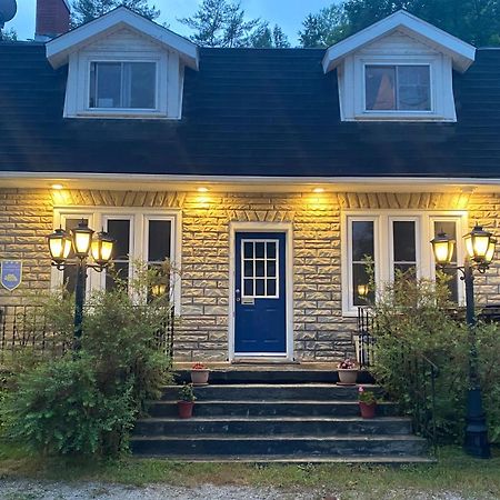 Auberge De Mon Petit Chum B&B Wakefield Exterior foto