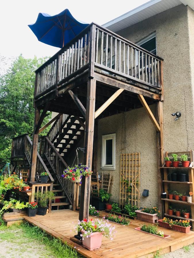 Auberge De Mon Petit Chum B&B Wakefield Exterior foto